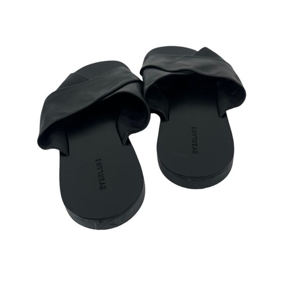 EVERLANE The Day Crossover Sandals Leather Black Flat Heel Slip On Size 7 NEW - Picture 5 of 8